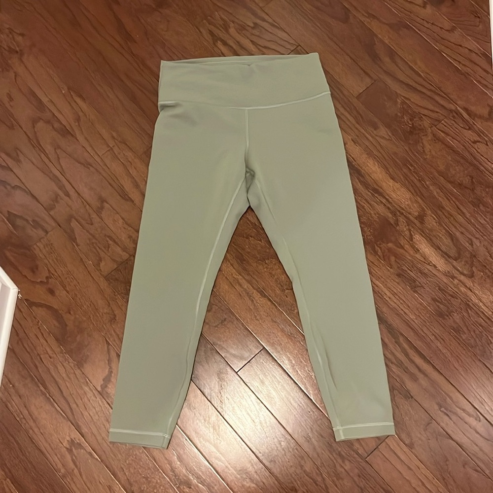 Green lululemon Wunder Train Leggings